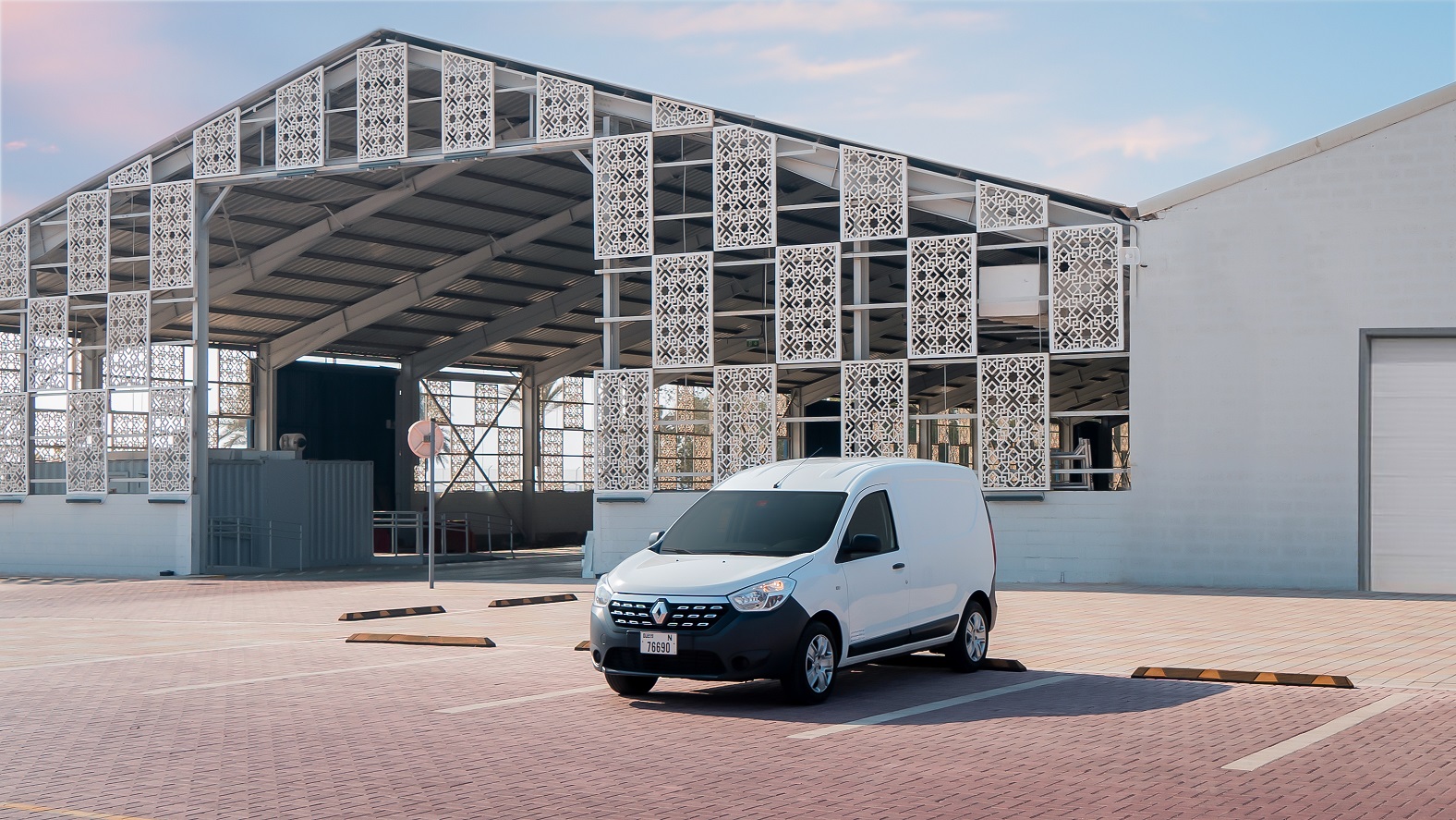Meet the Renault Dokker – a model of utility and style
