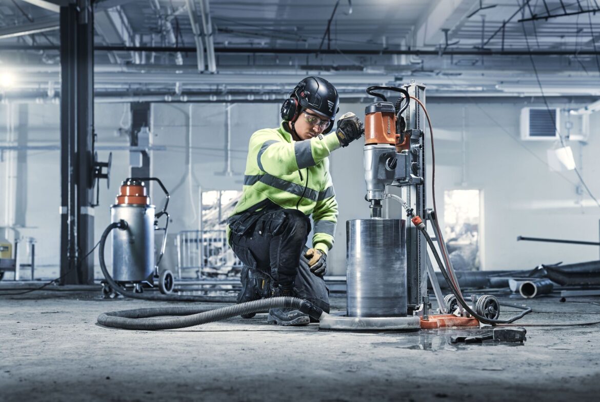 Husqvarna Construction launches first electric drill motors equipped with Embedded Connectivity