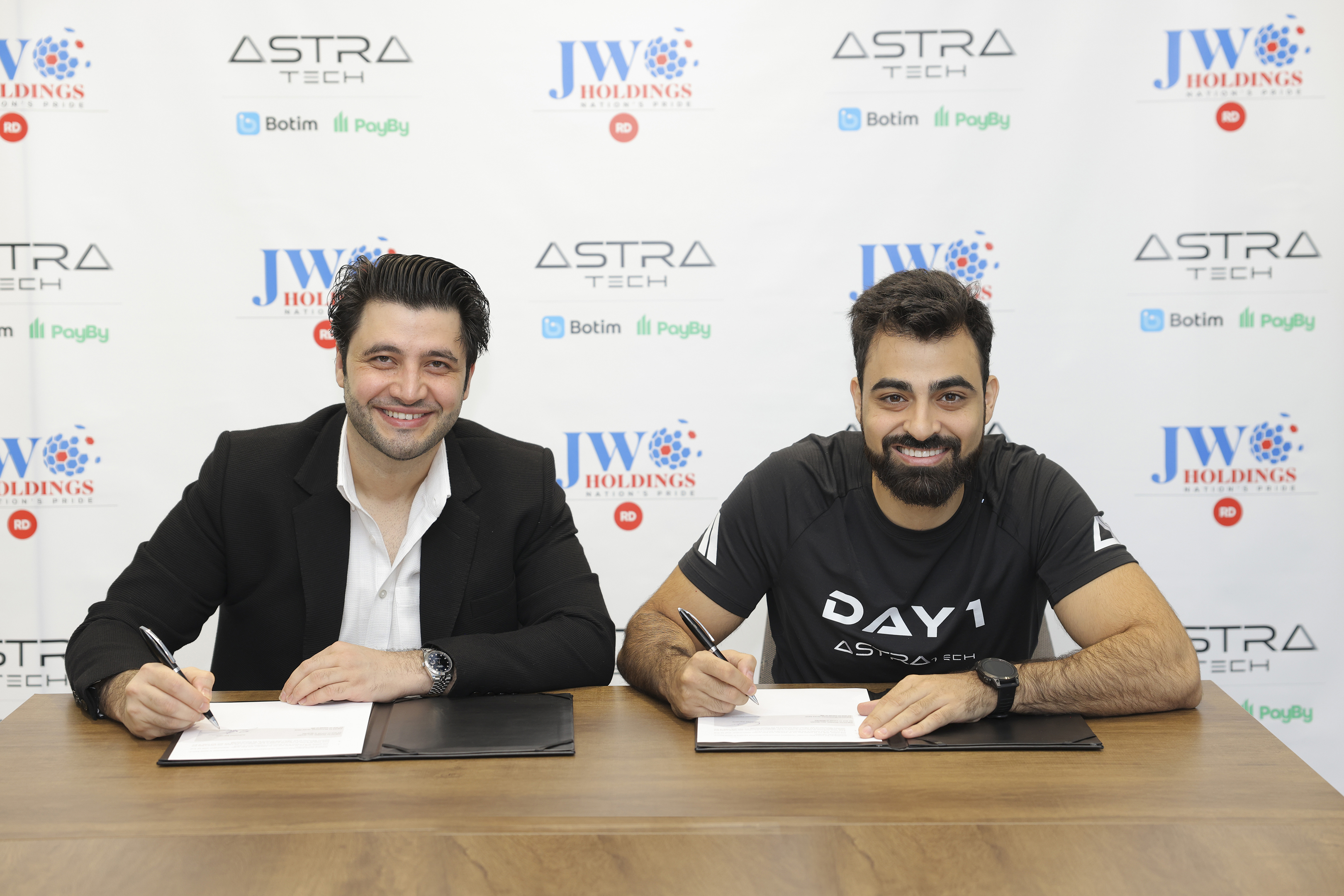 Astra Tech and JW Group Join Forces to Empower Pakistani Expats in the UAE with Innovative E-store Integration in Botim App