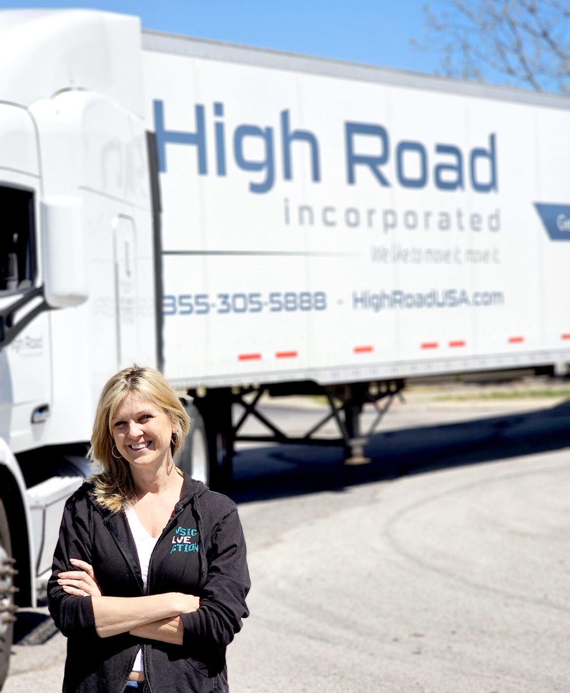 WOMAN-OWNED TOUR TRUCKING COMPANY TAKES THE HIGH ROAD
