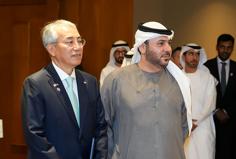 Al Khayyat Investments (AKI) and CJ Corporation announce strategic partnership to expand K-Food across the Middle East